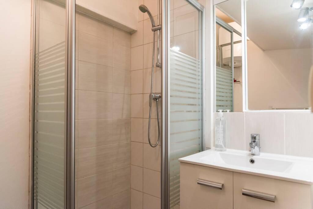 Appartement 2 Personnes, Place St Sauveur A 2Min Caen Exterior foto